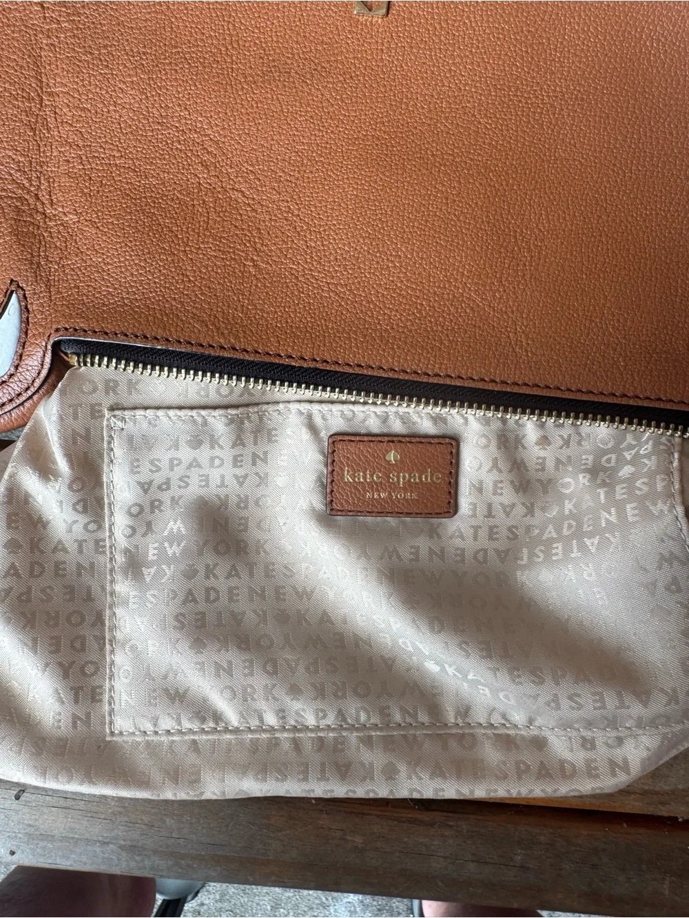 Kate Spade New York Macaw Parrot Cay Clutch Wristlet